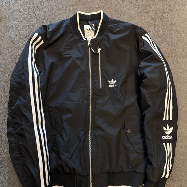 아디다스 패디드 패딩 자켓 처분 