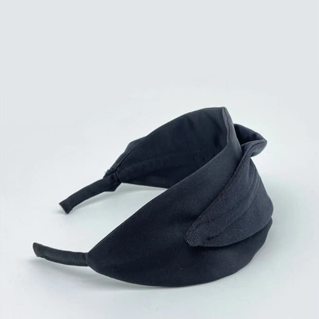 제니퍼 올렛뜨 Jennifer Ouellette 벵갈린 리프 헤어밴드