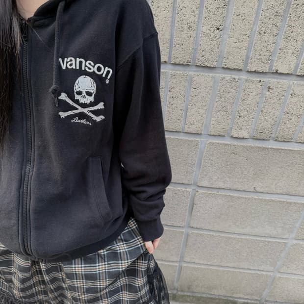 밴슨 스컬 로고 프린팅 오버핏 후드집업