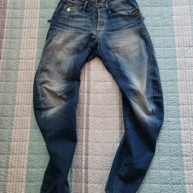 지스타로우 Gstarraw. 뉴릴리3D루즈테이퍼드연청워싱진 29사이즈.