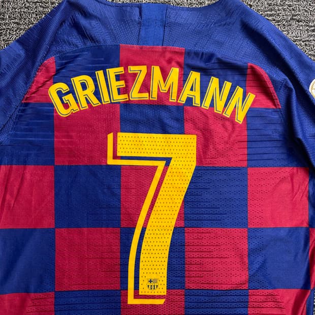 나이키 FC 바르셀로나 그리즈만 풋볼 저지 2872