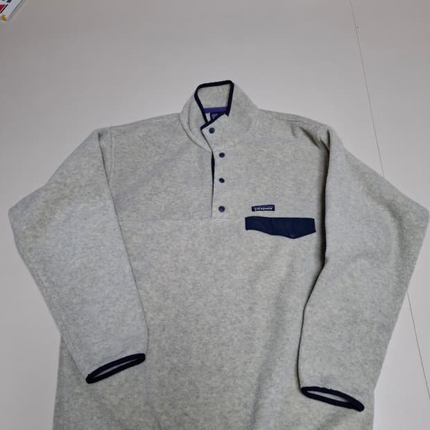 L 파타고니아 신칠라 플리스 풀오버 오트밀