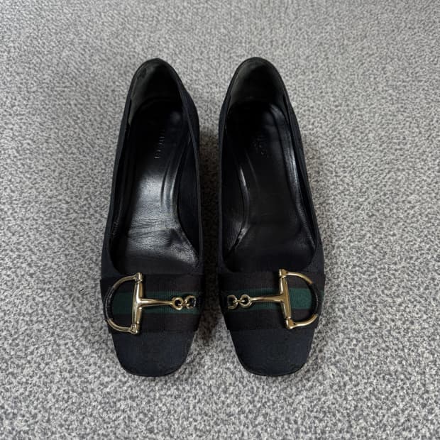 구찌 펌프스 구두 35.5 225-230