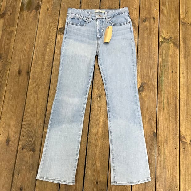 리바이스 부츠컷 