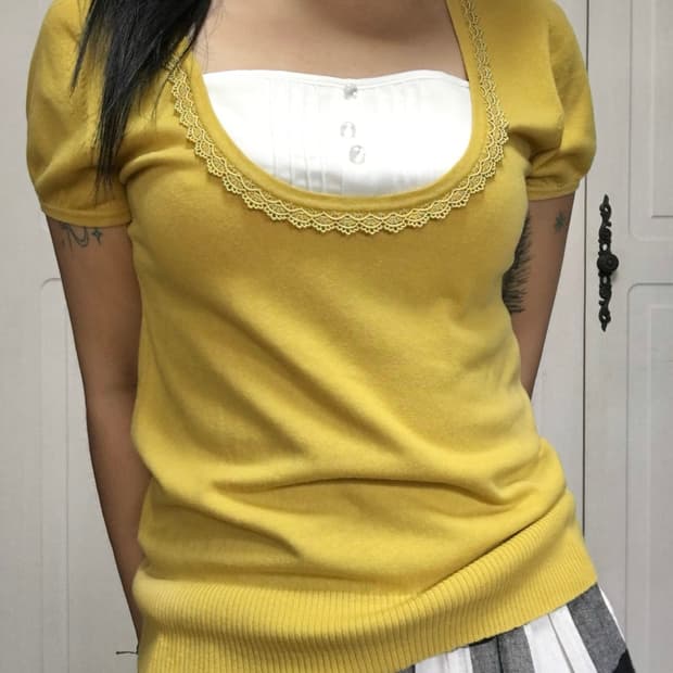 yellow layered top