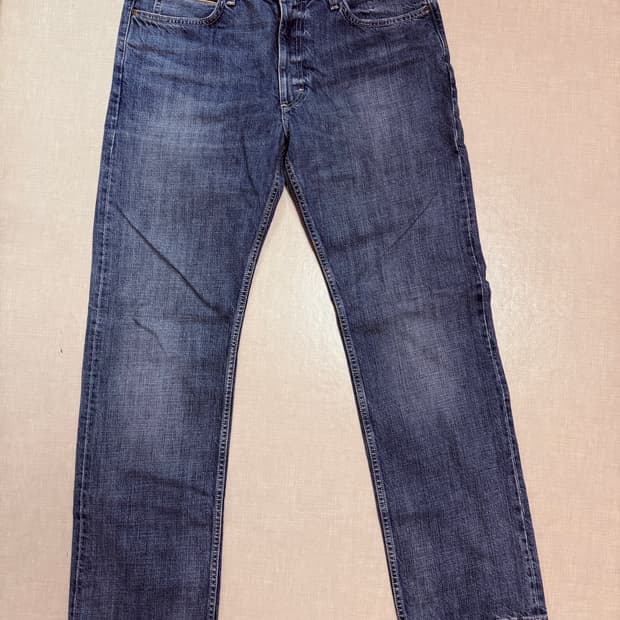 Lee와 Paul Smith의 콜라보 청바지