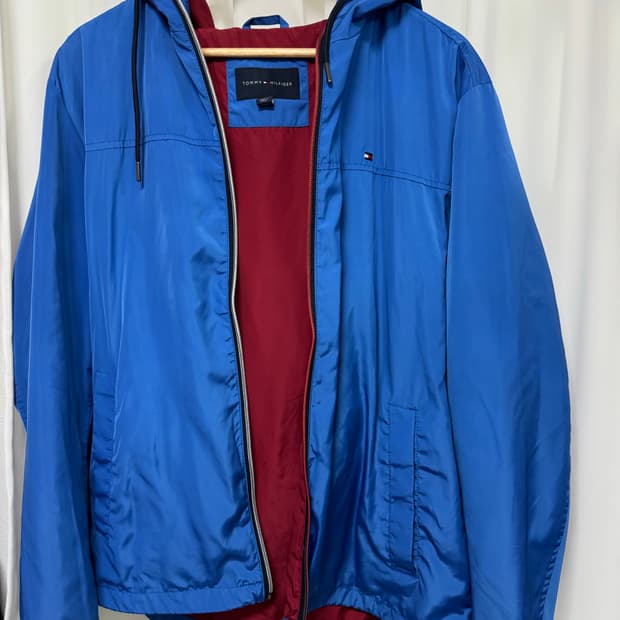 타미힐피거 블루 바람막이 자켓