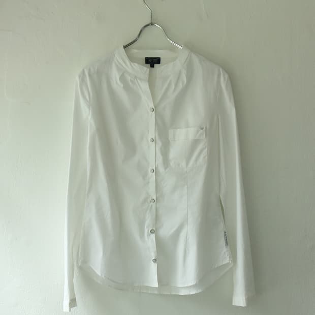 아르마니 진스 화이트 셔츠