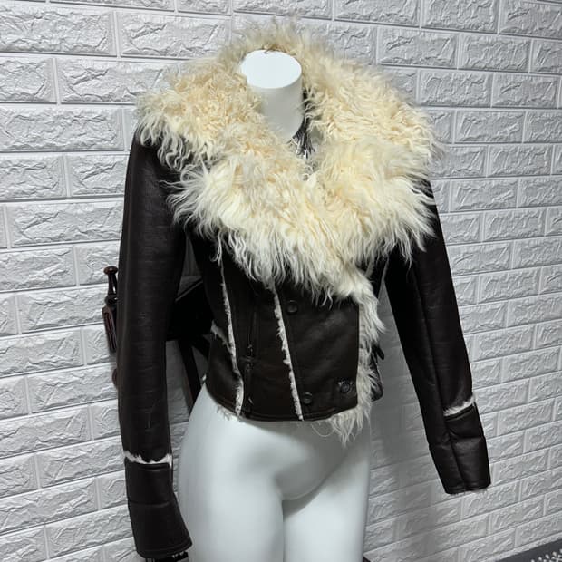 00’s 시어링 롱 헤어 쇼트 무스탕