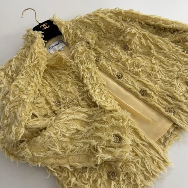 샤넬 36 크루즈 트위드 자켓 반값이하 cc로고 골드 버튼