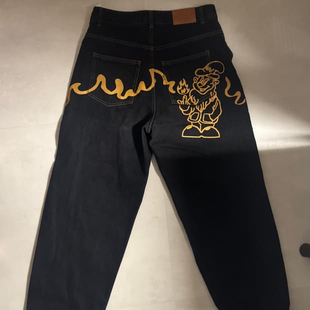 위켄더스 흑청 데님 (M)