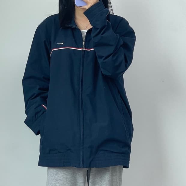 [L] 나이키 바람막이