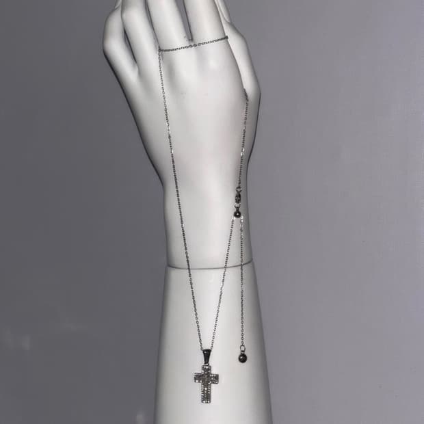 Cubic Cross necklace