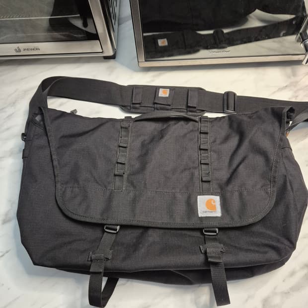 칼하트 메신저백