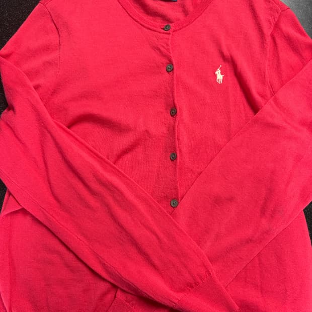 폴로 메리노 울 가디건 마젠타 색상