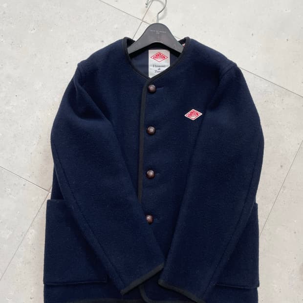 단톤 노카라 울자켓 네이비 36사이즈