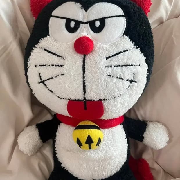 악마 도라에몽 인형