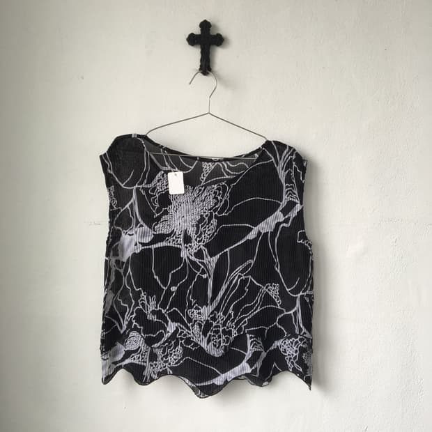 pattern printing pleat blouse sleeveless