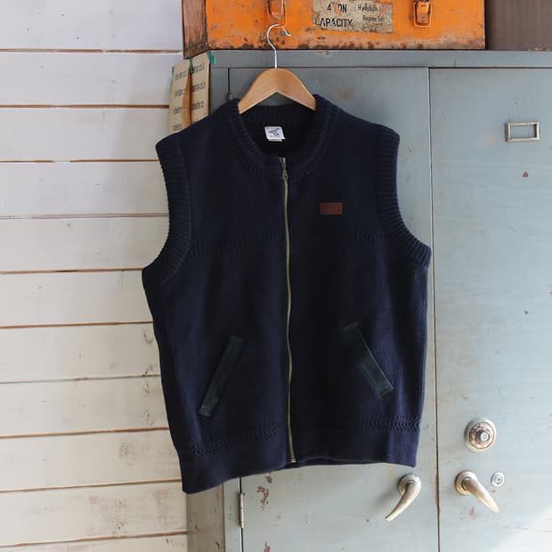 (착용컷) BONZ 울 니트 집업 베스트 (남성용 100)