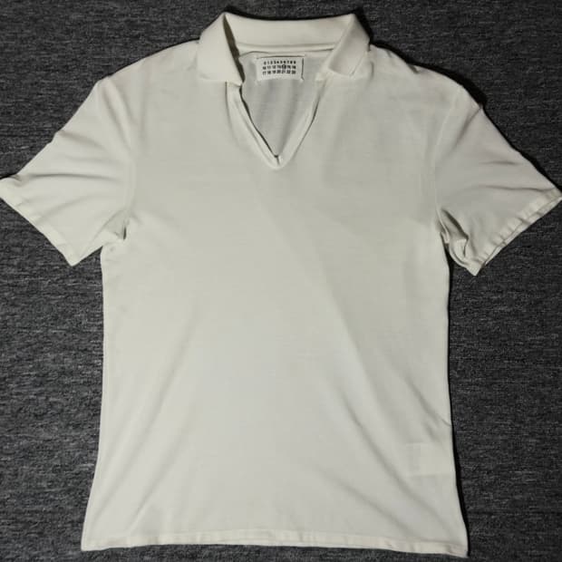 Martin Margiela White V-neck T-Shirts