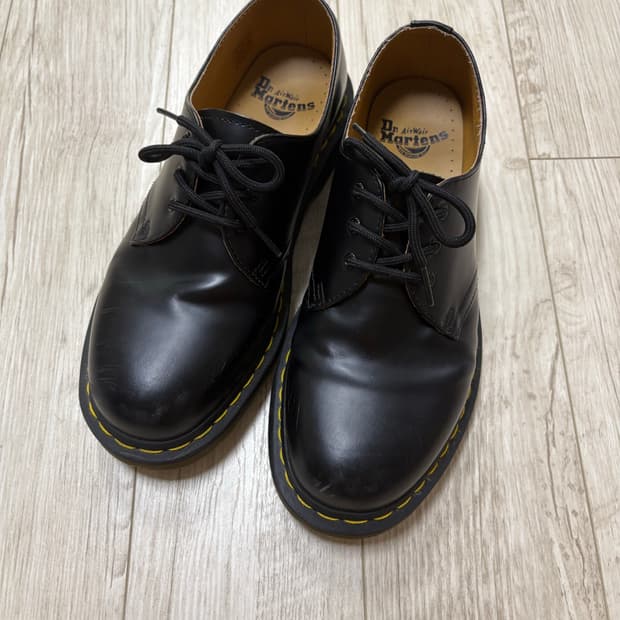 닥터마틴 1461 3홀 스무스 260