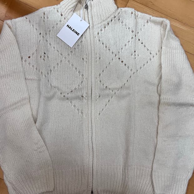 알렌느 니트집업 각각 판매