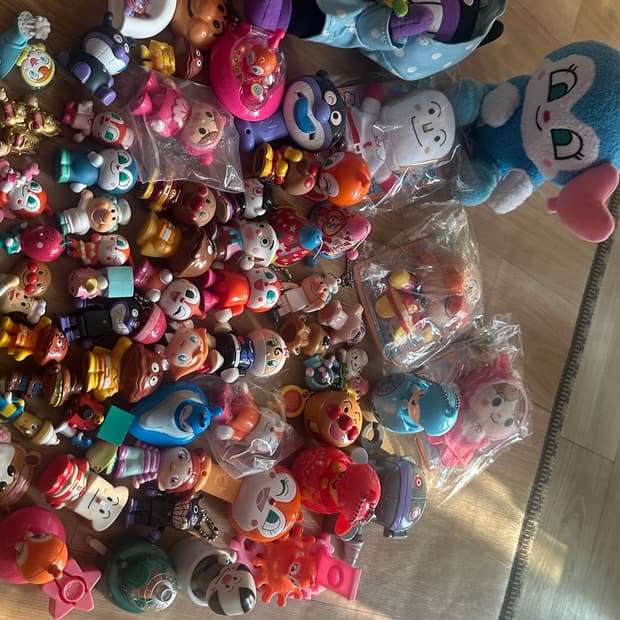 호빵맨 가챠+인형 일괄 판매  