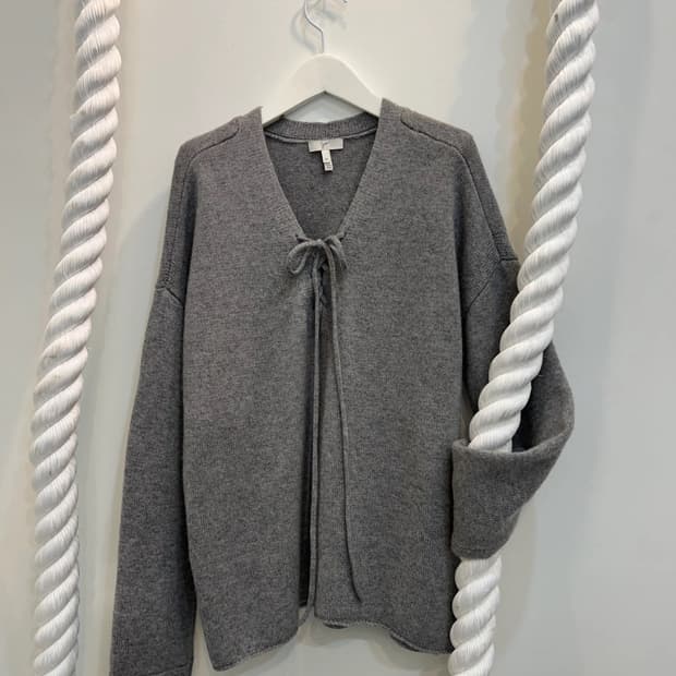 새상품 컨디션 Joie 스웨터 m사이즈(55,66가능)