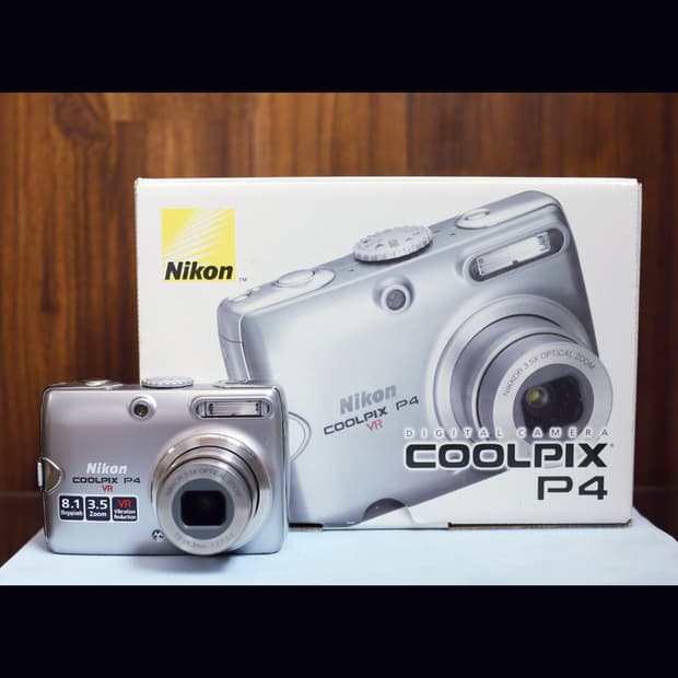 레어 <민트급> 니콘 쿨픽스 P4(p3) 빈티지 디카