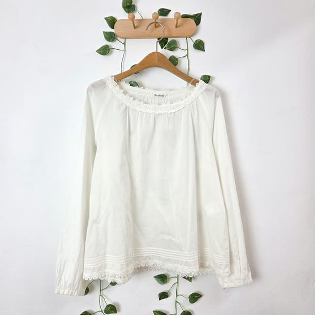 te chichi 블라우스