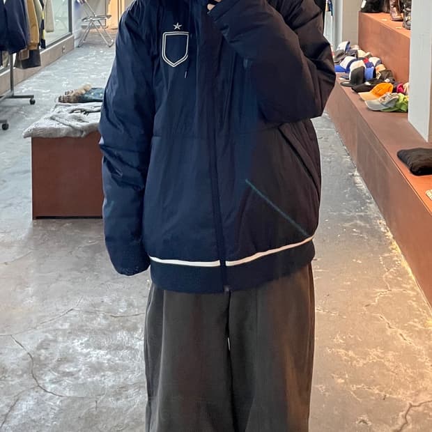 엄브로 로고 패딩 H811