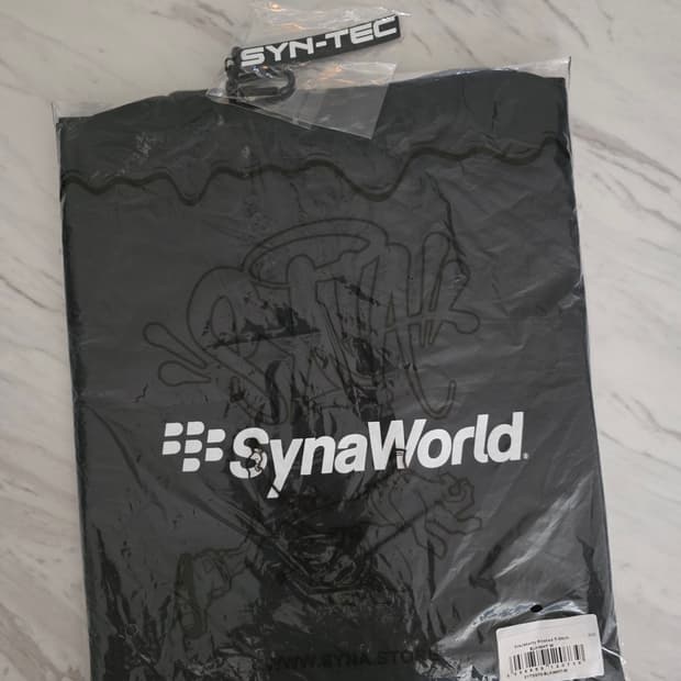 Syna 시나월드 블랙베리 로고 오마쥬 티셔츠 블랙 M, 키링 일괄