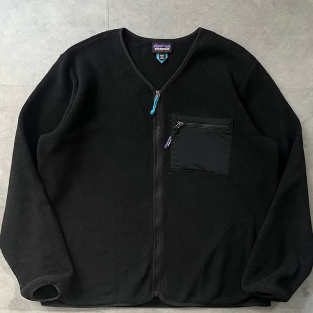 Patagonia 파타고니아 블랙 신칠라 플리스 가디건
