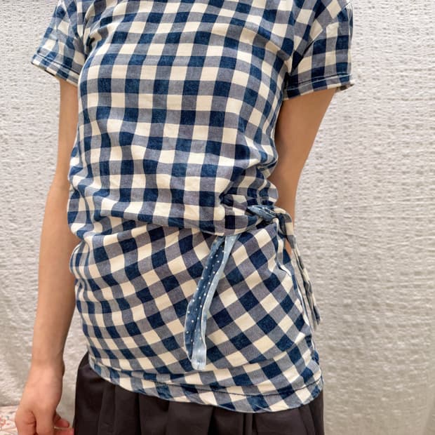 blue picnic top