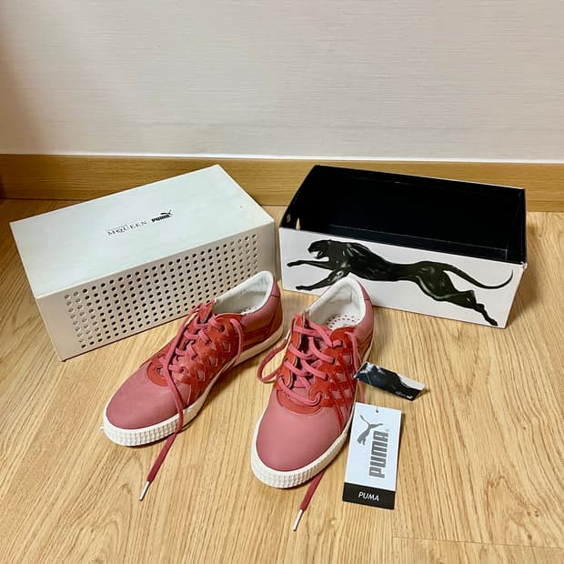 [새상품] PUMA x McQUEEN 푸마 알렉산더 맥퀸 콜라보 스니커즈