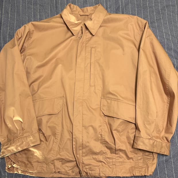 유니클로u 오버사이즈 유틸리티 자켓