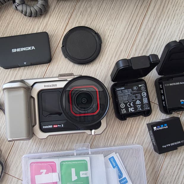 인스타360 에이스 프로2 액션캠 Xplorer Grip Kit 풀박스