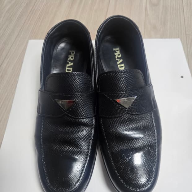 프라다 로퍼 265