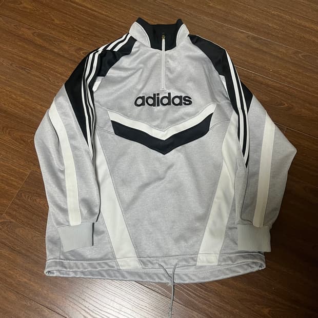 아디다스 올드스쿨 아노락