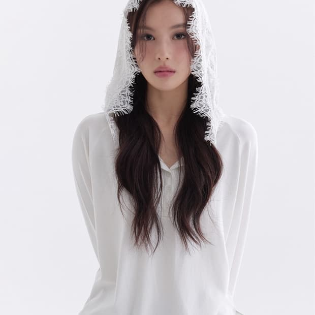 더티스 레이스 후드 티셔츠 Snowflake Lace Hooded T-S