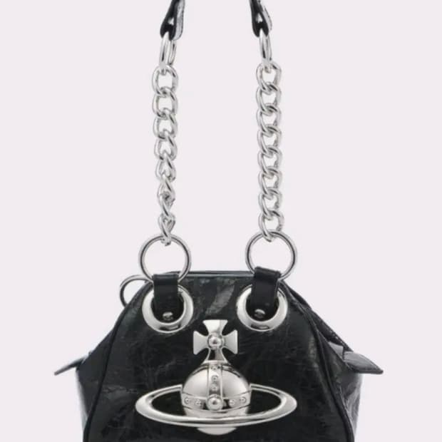 비비안웨스트우드 아카이브 야스민 백