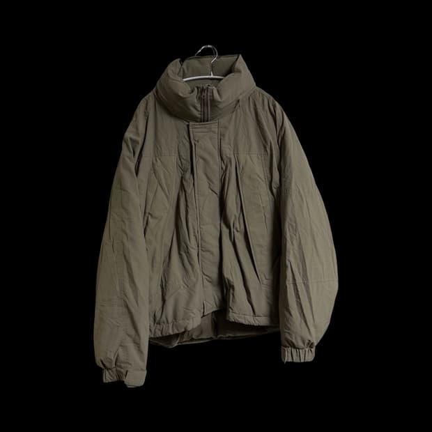 모노플로우 헤리티지 패딩 자켓