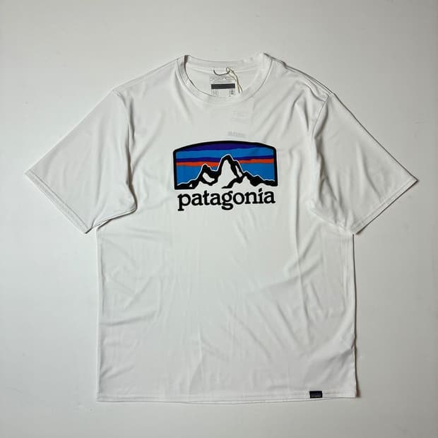 파타고니아 기능성 빅로고 반팔 티셔츠 PN9142