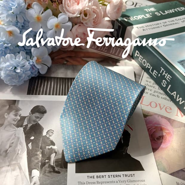 살바토레 페라가모 실크 블루 패턴 넥타이 8cm S~A+등급 E899