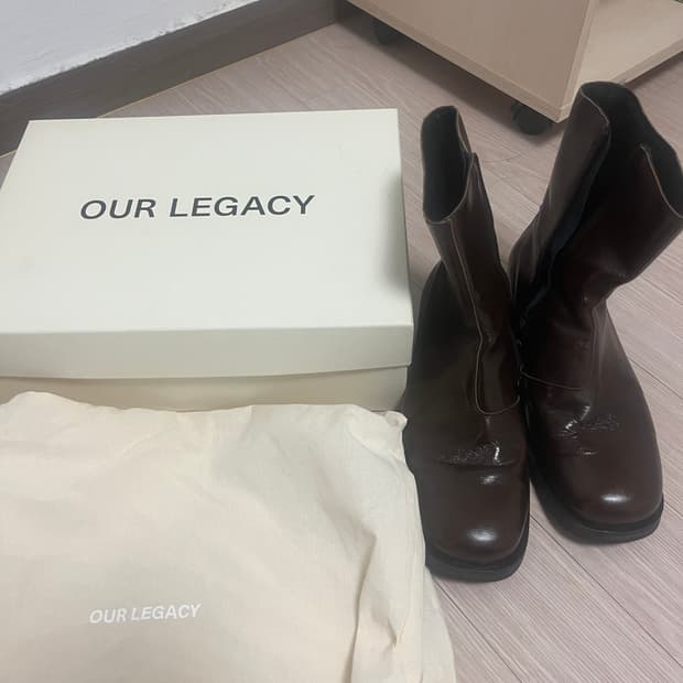 아워레가시 카미온 올리브 42