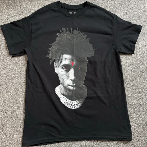 브이론 영보이 티셔츠