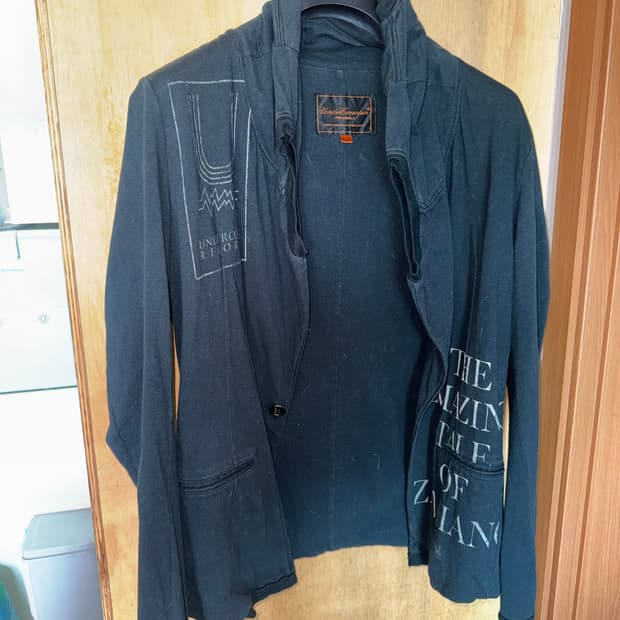 언더커버 06 클라우스기 자켓 3사이즈