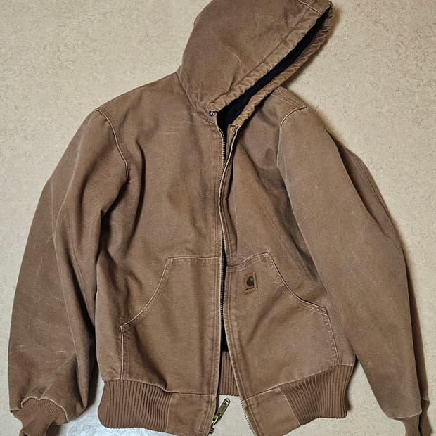 칼하트 j130 샌드스톤 액티브 자켓