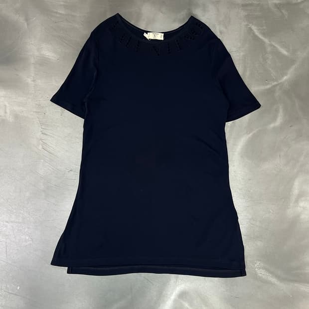  발렌티노 로고 펀칭 하프 원피스 y16384