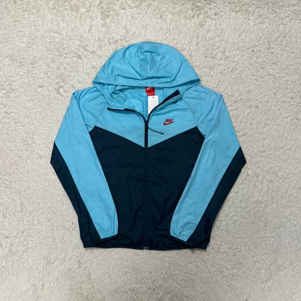 나이키 윈드러너 바람막이